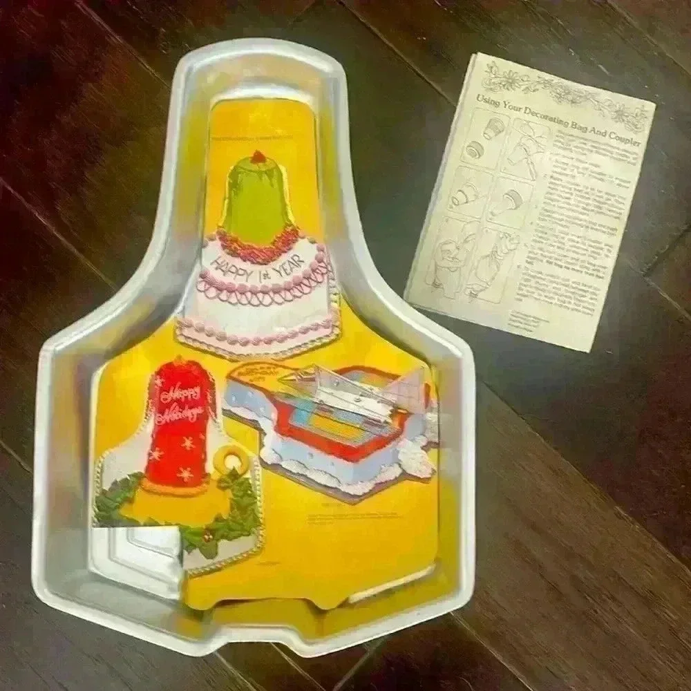Vintage 70s Wilton Spaceship Cake Pan W Instructions 502-3584 Retro Scifi Kitsch